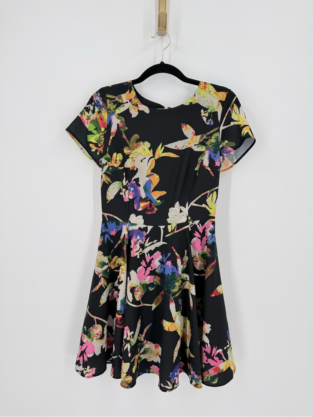 Yumi Kim Tropical Floral Fit & Flare Mini Dress Size S NWT